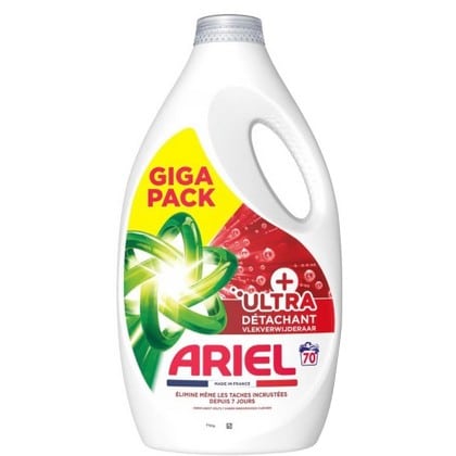 Ariel Vloeibaar Wasmiddel - Ultra Stain Remover 3,15 L 70 sc. - 8700216603898